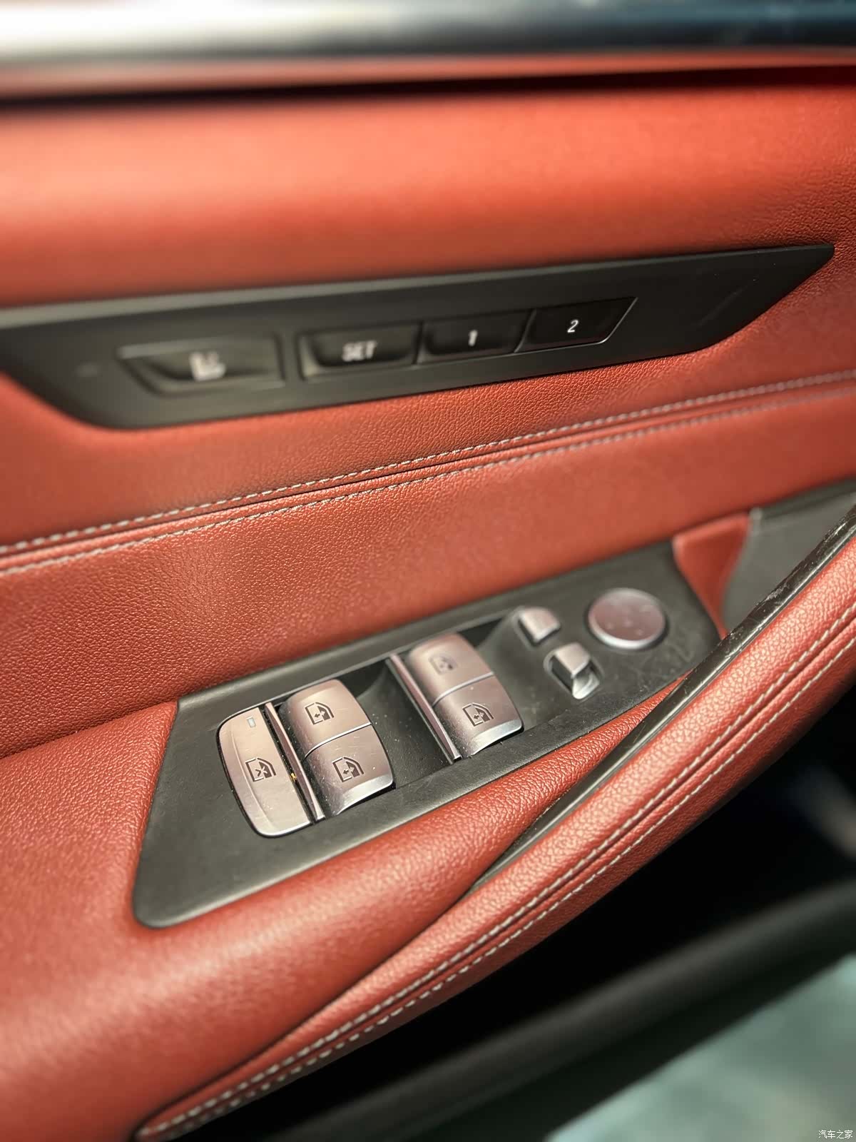 BMW 5 Series, 2021 24