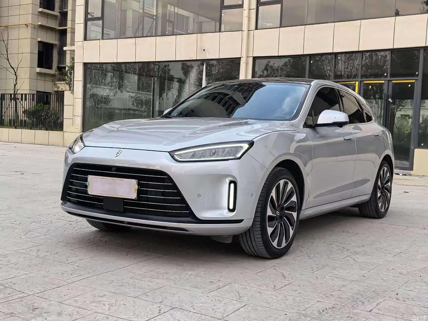 AITO M5, 2022 1