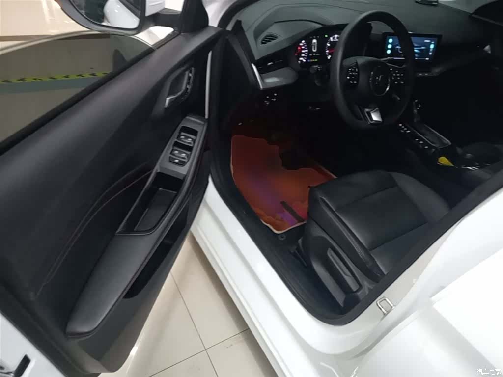 MG MG5, 2021 15