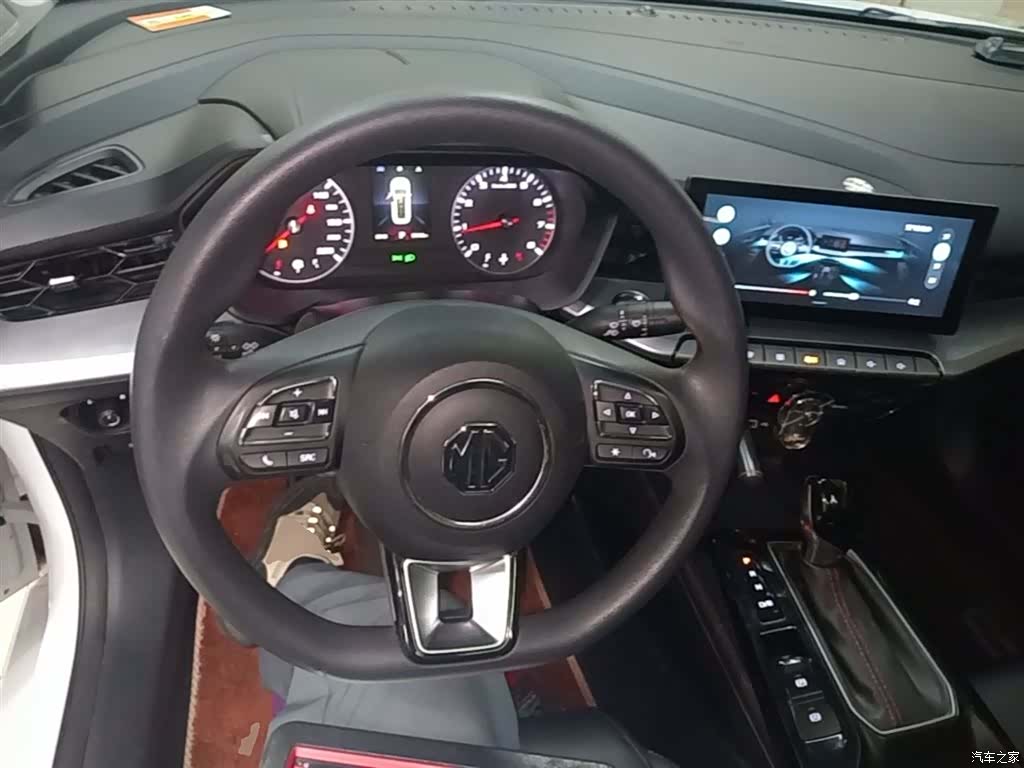 MG MG5, 2021 11