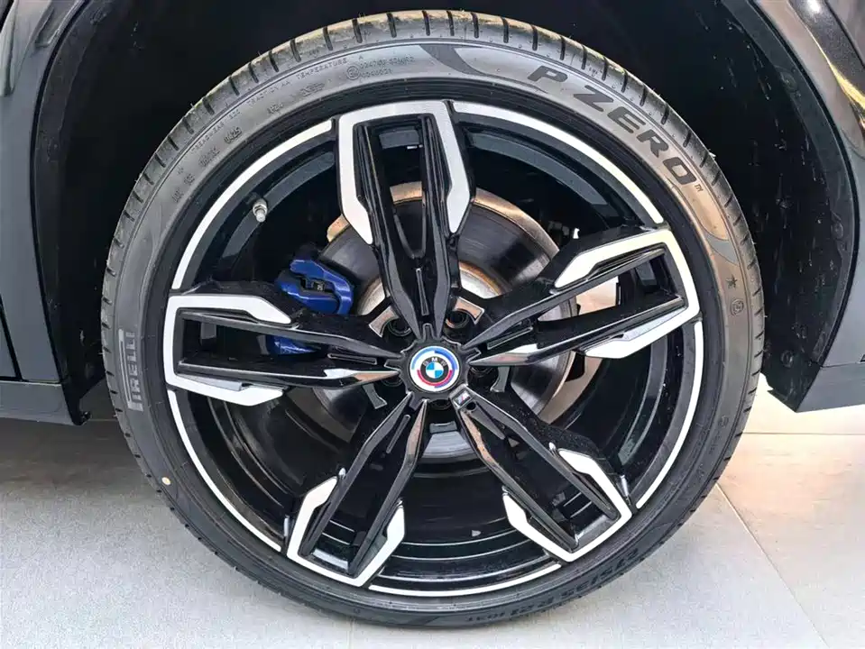 BMW X4 M40i