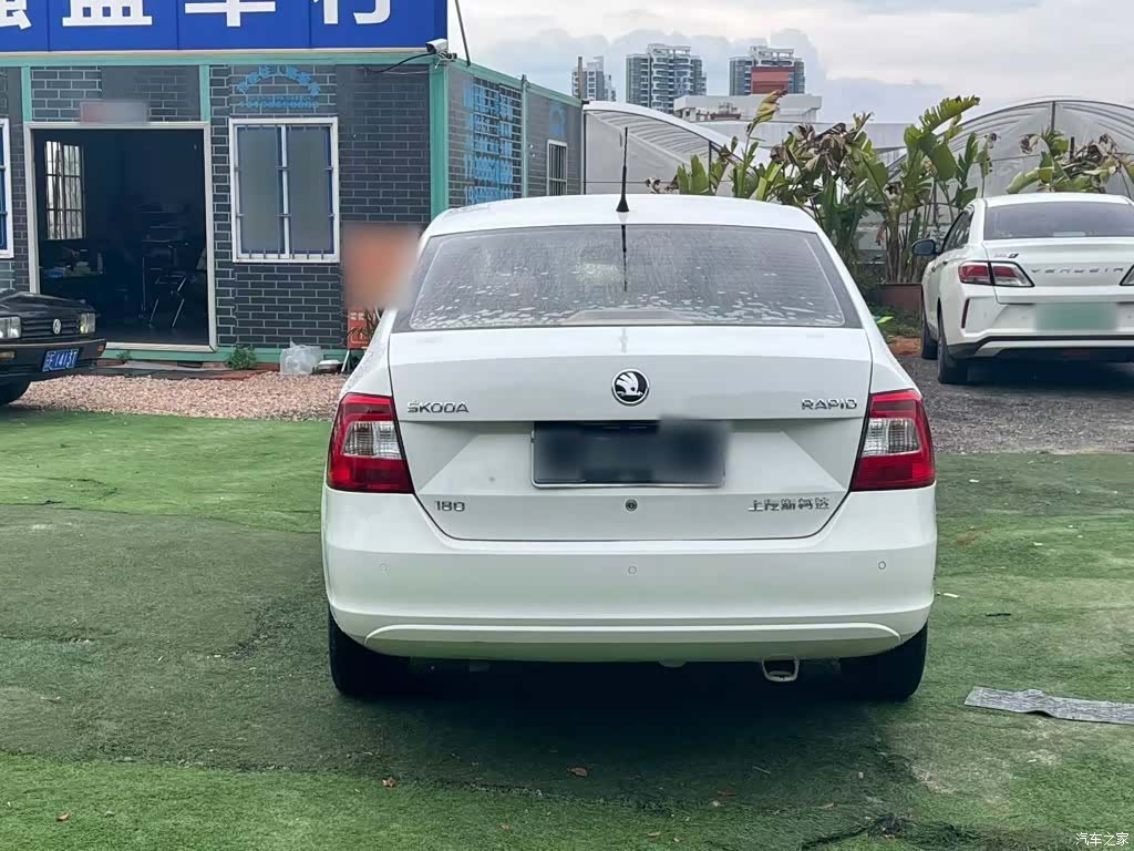Skoda Rapid, 2017 6