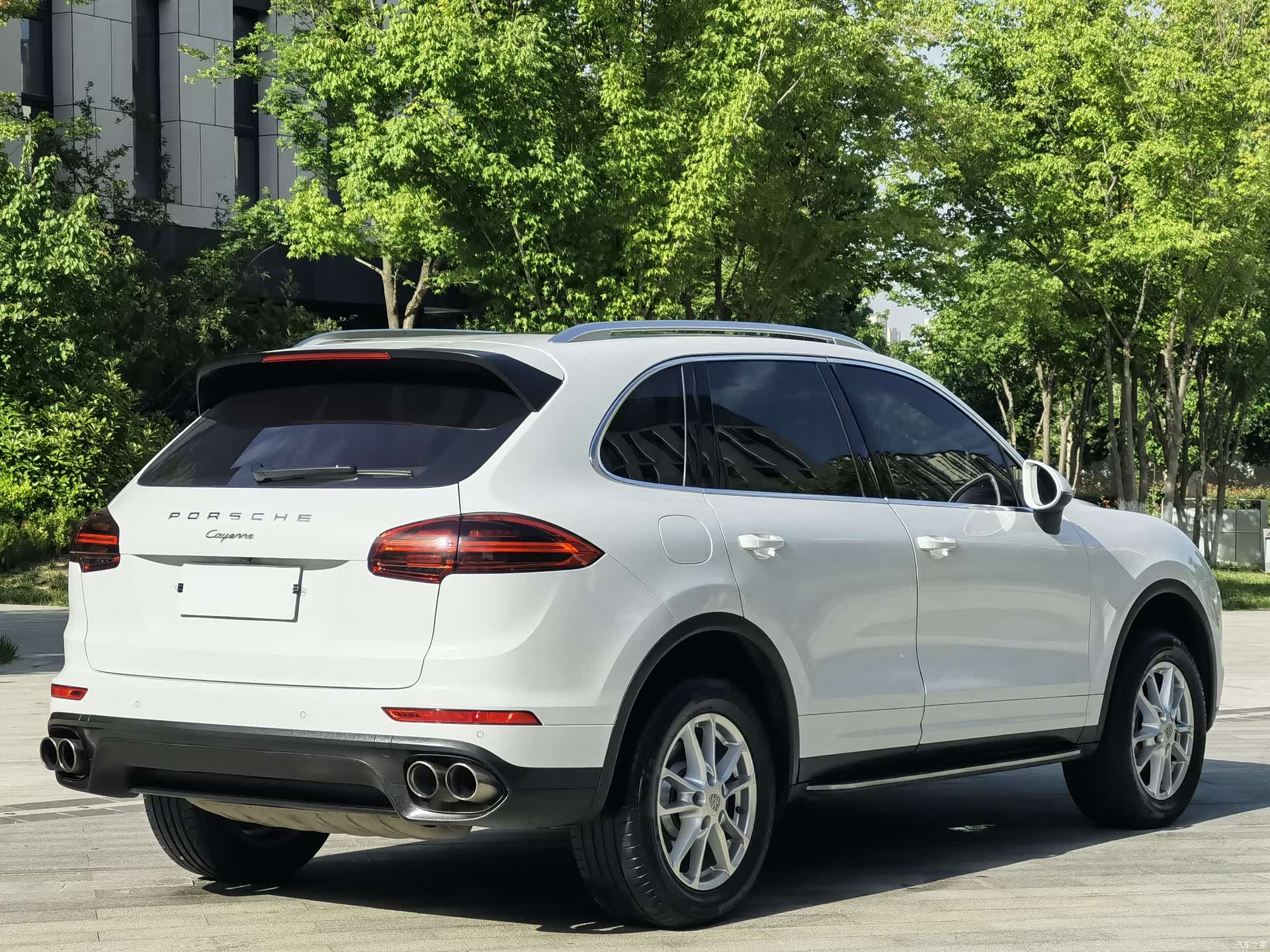 Porsche Cayenne, 2015 7