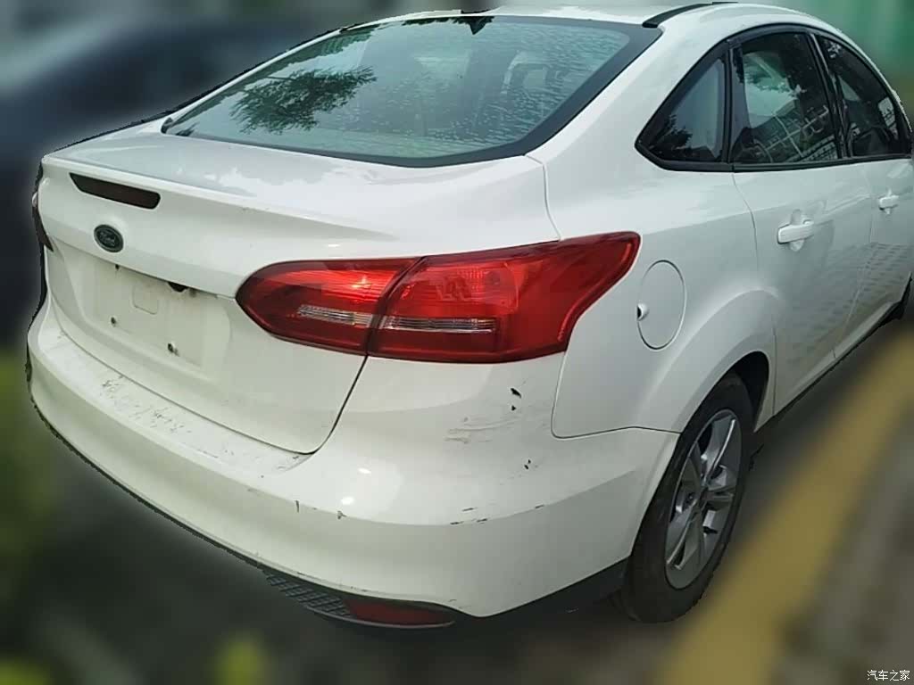 Ford Focus, 2016 12