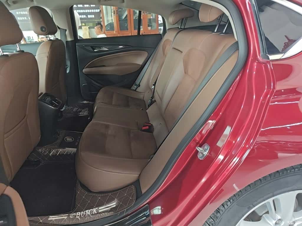 Buick Regal, 2018 17