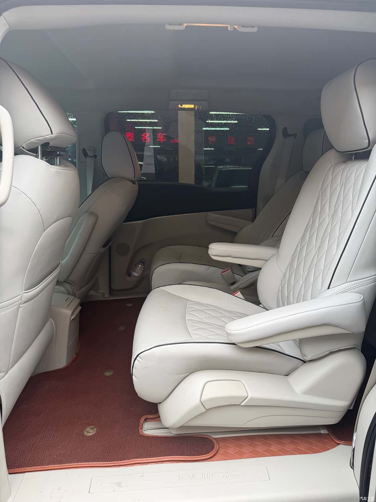 Buick GL8, 2023 7