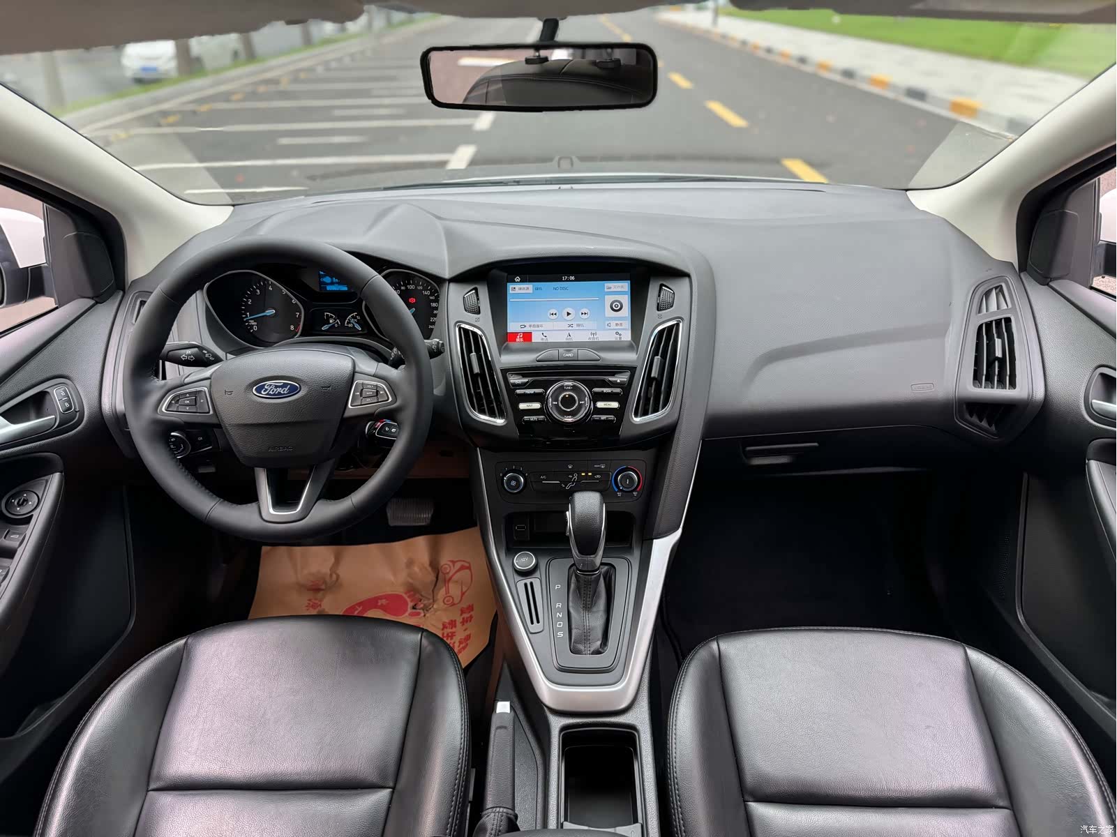 Ford Focus, 2017 7