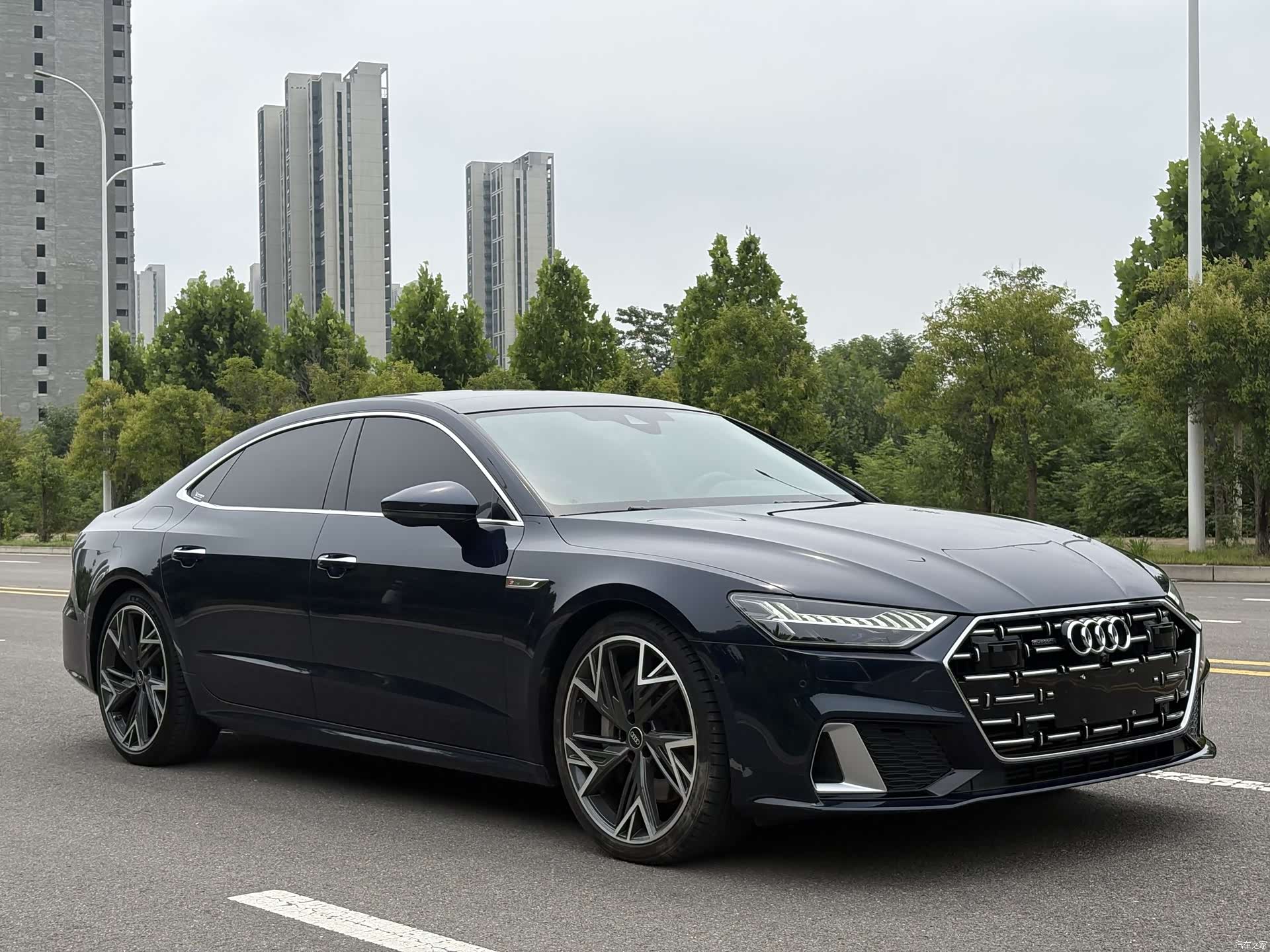Audi A7L, 2023 3