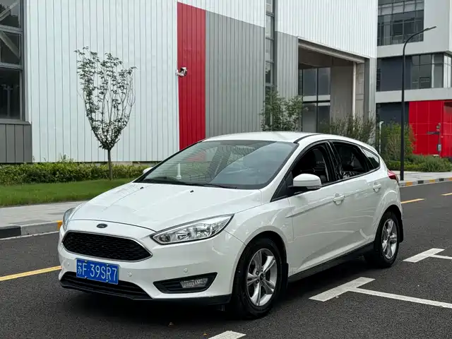 Ford Focus 2017 — купить из Китая под заказ
