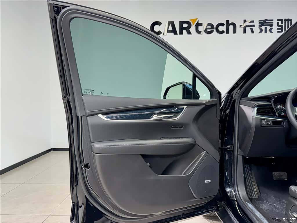 Cadillac XT5, 2024 17