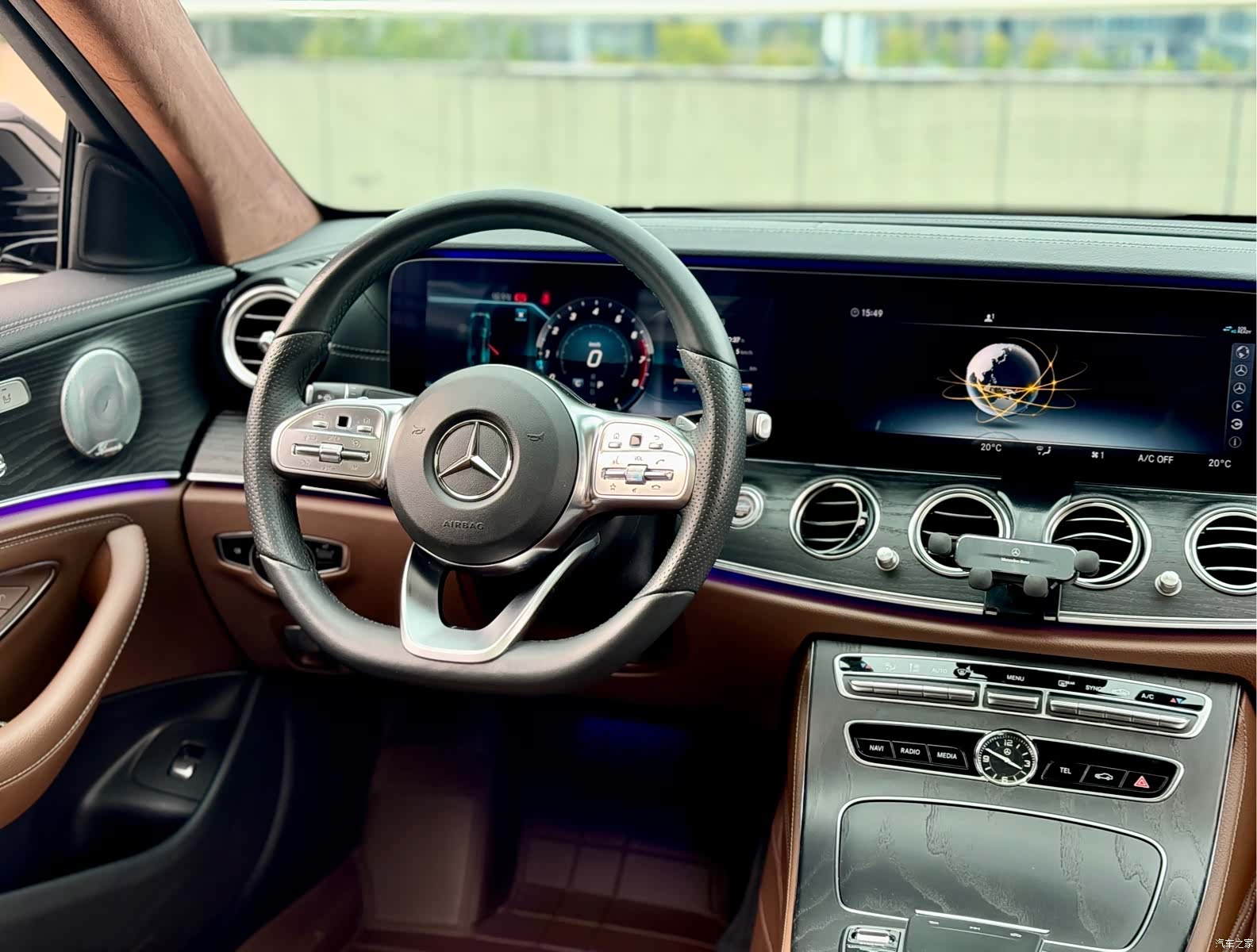 Mercedes-Benz E-Class, 2019 11