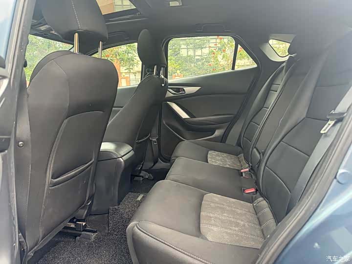 Mazda CX-4, 2016 все фото