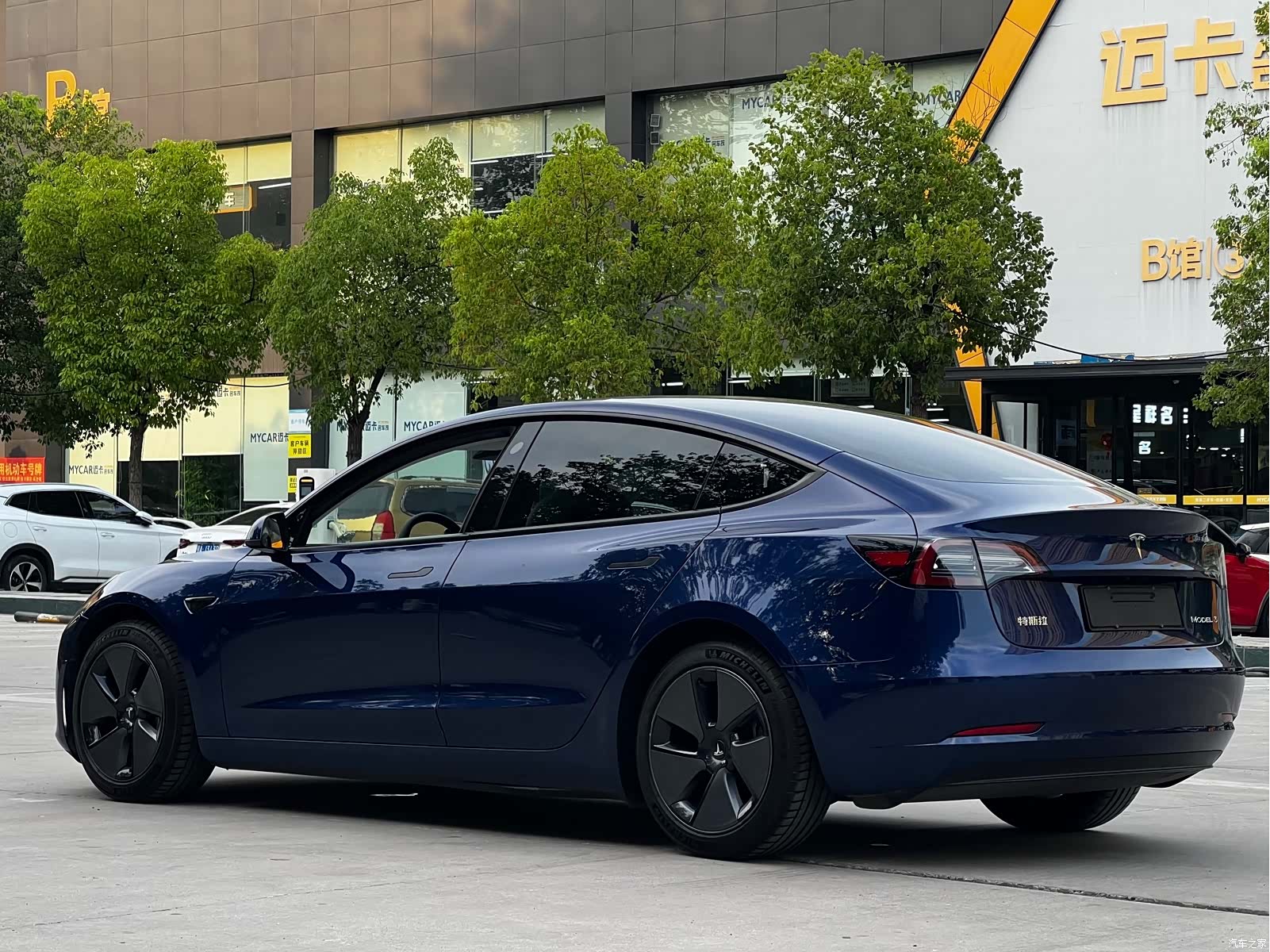 Tesla Model 3, 2021 3