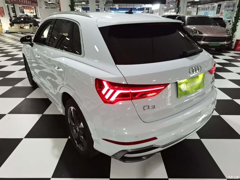 Audi Q3, 2021 все фото