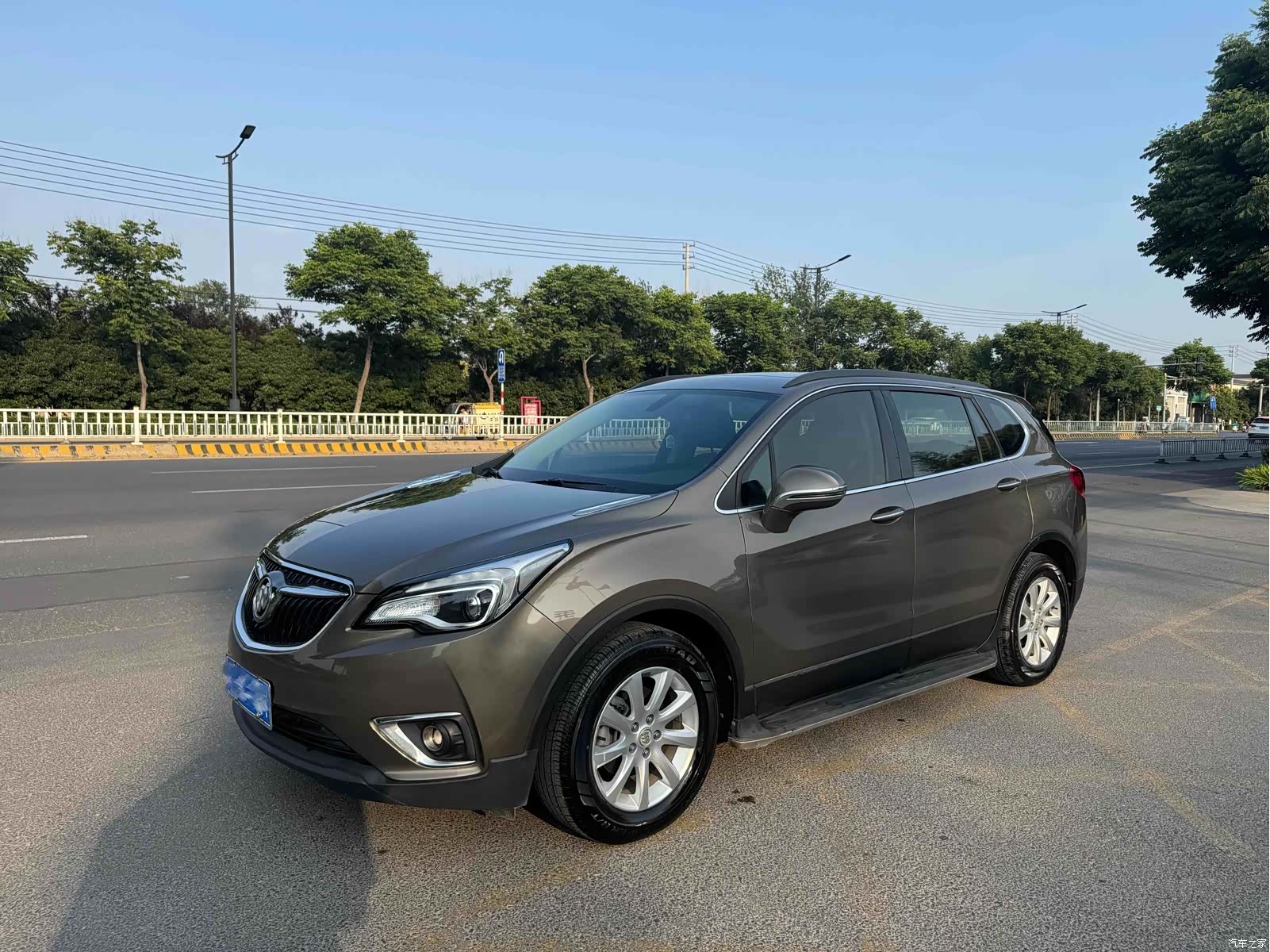 Buick Envision Plus, 2018 1