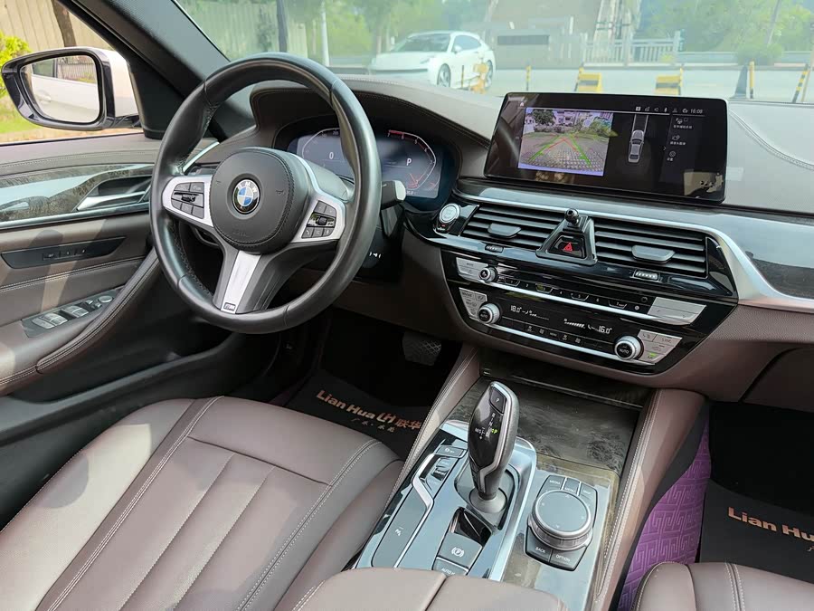 BMW 5 Series 2020, фото 13