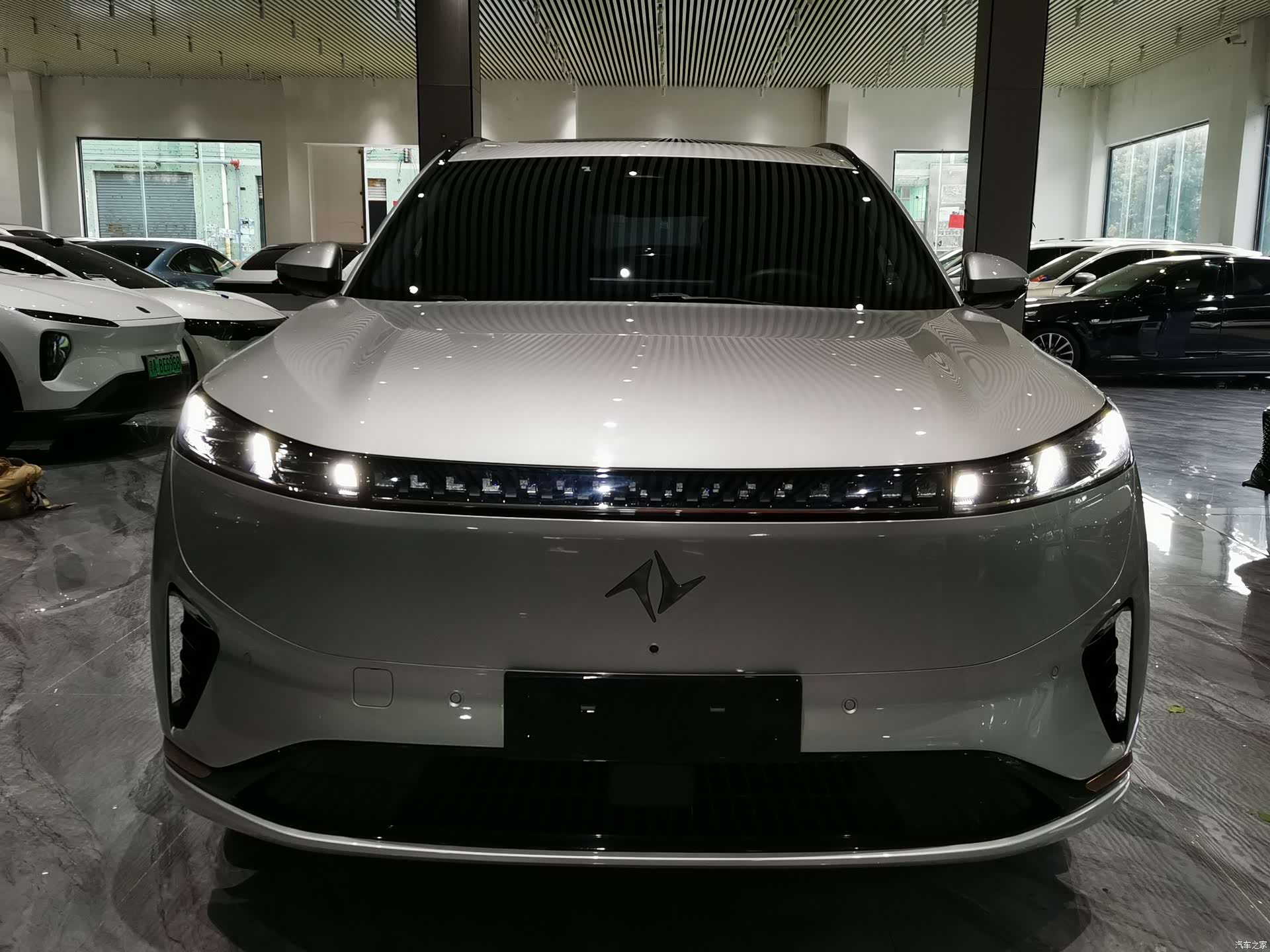 DongFeng eπ008, 2024 2