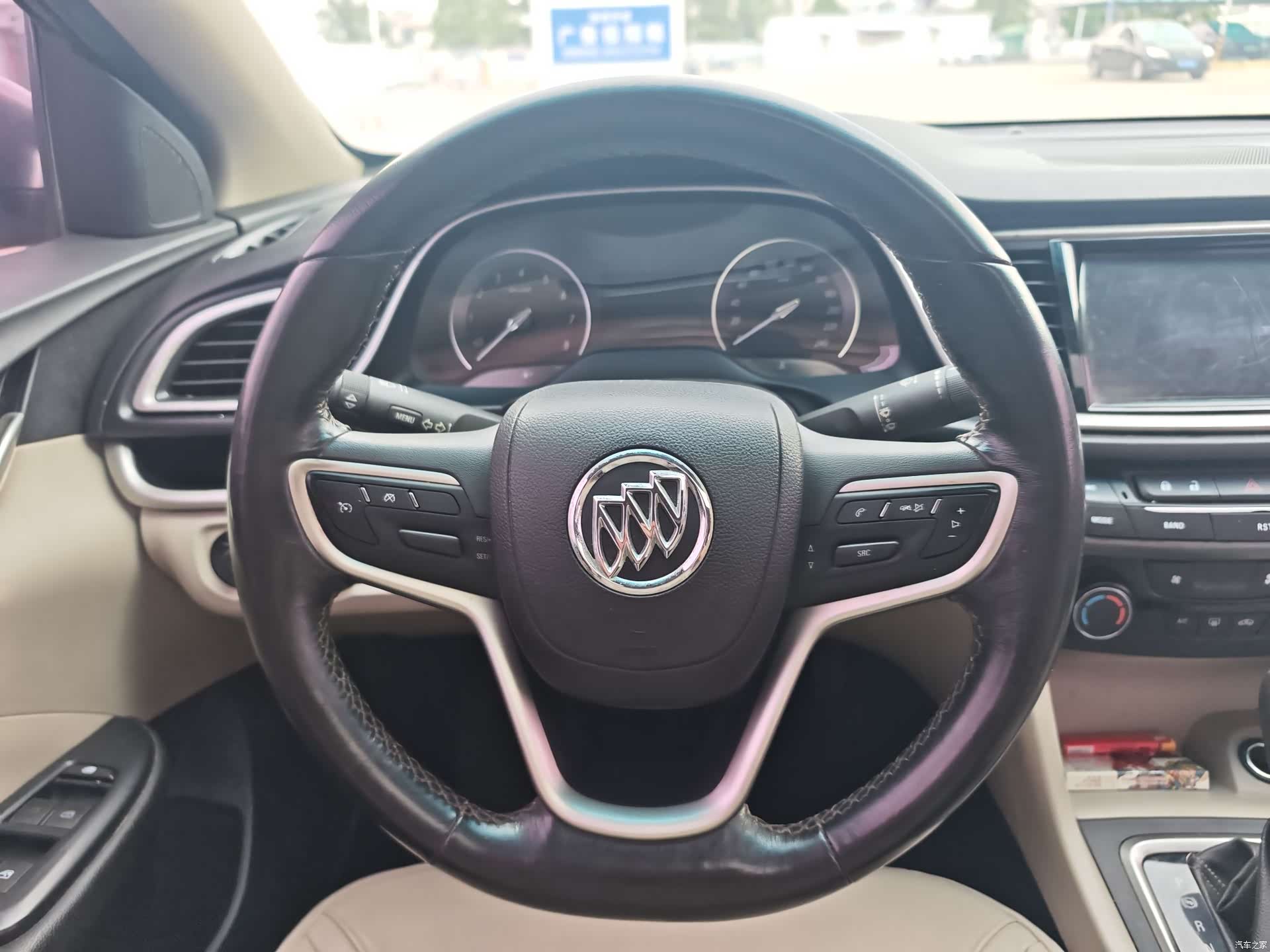 Buick V, 2018 15