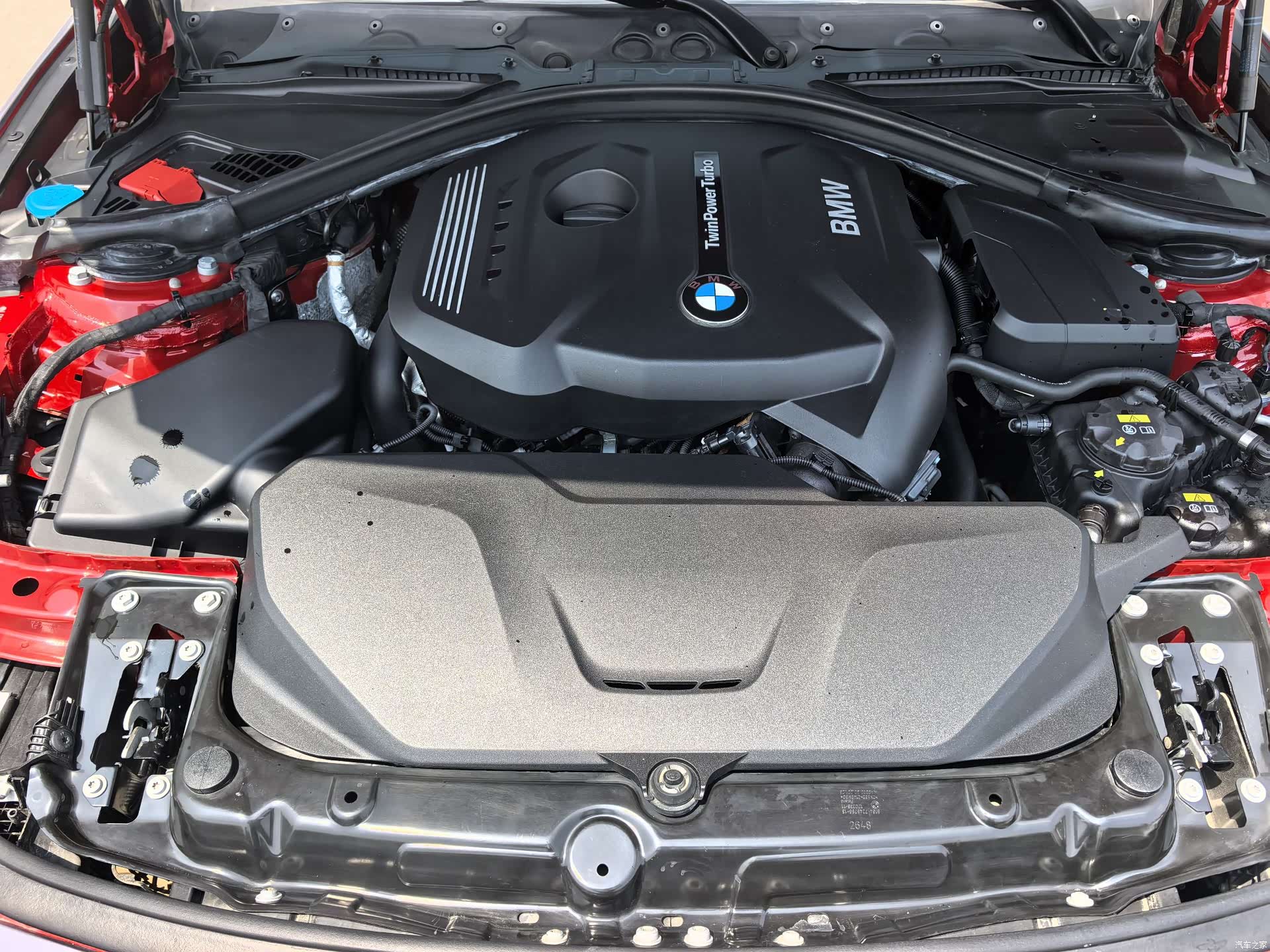 BMW 3 Series, 2019 13