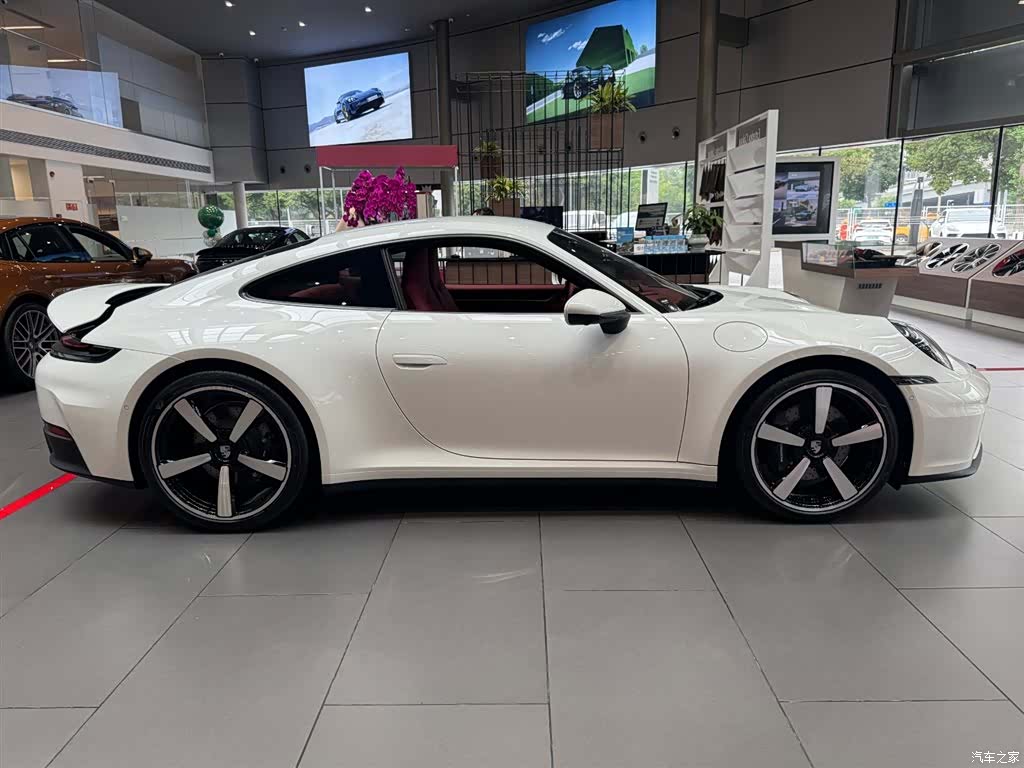 Porsche 911, 1900 2
