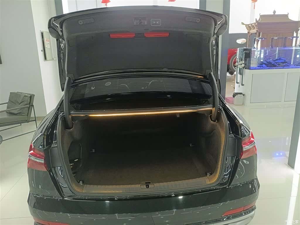 Audi A6L, 2024 17