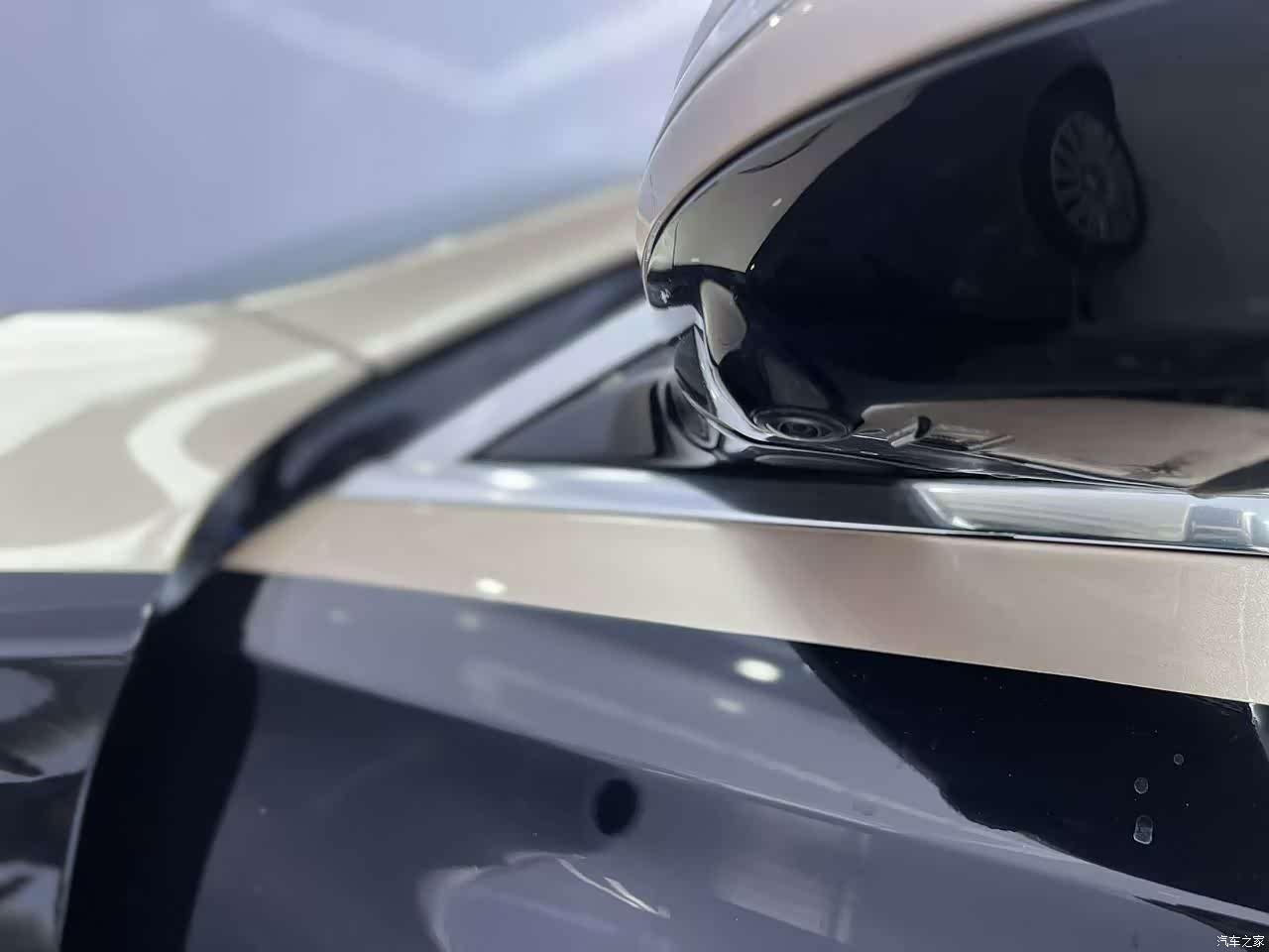 Mercedes-Benz E-Class, 2019 17