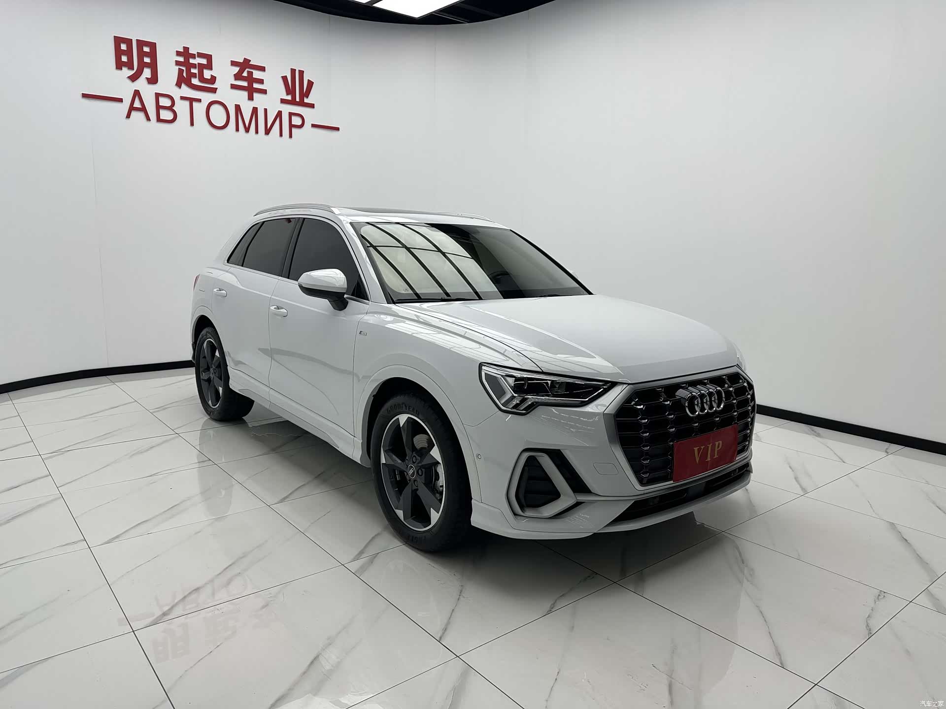 Audi Q3, 2022 3