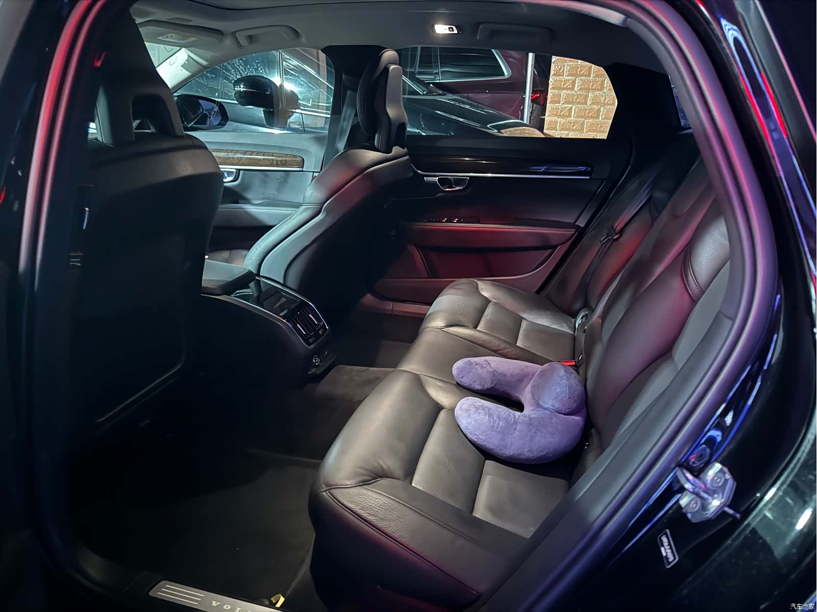 Volvo S90, 2018 все фото