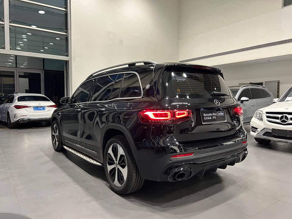Mercedes-Benz GLB Mercedes-Benz GLB