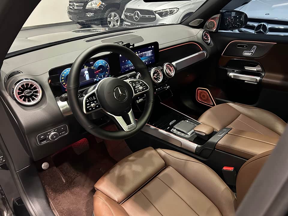 Mercedes-Benz GLB Mercedes-Benz GLB