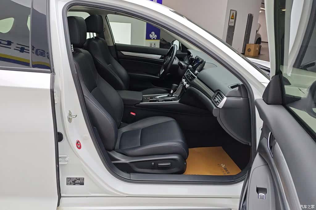 Honda Accord, 2019 8