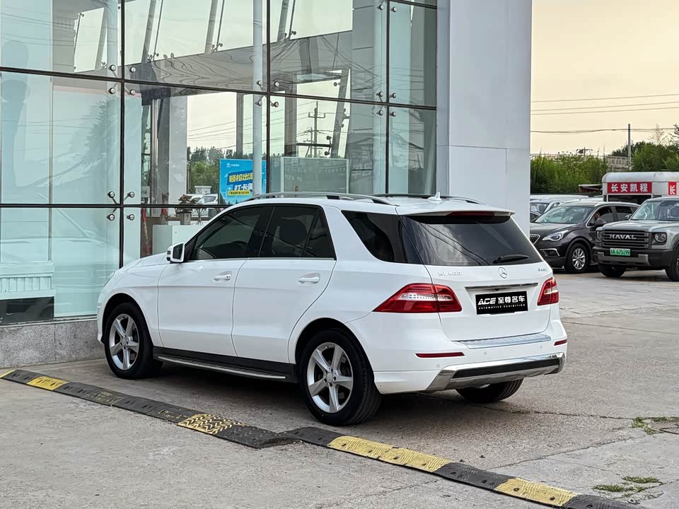 Mercedes-Benz M class