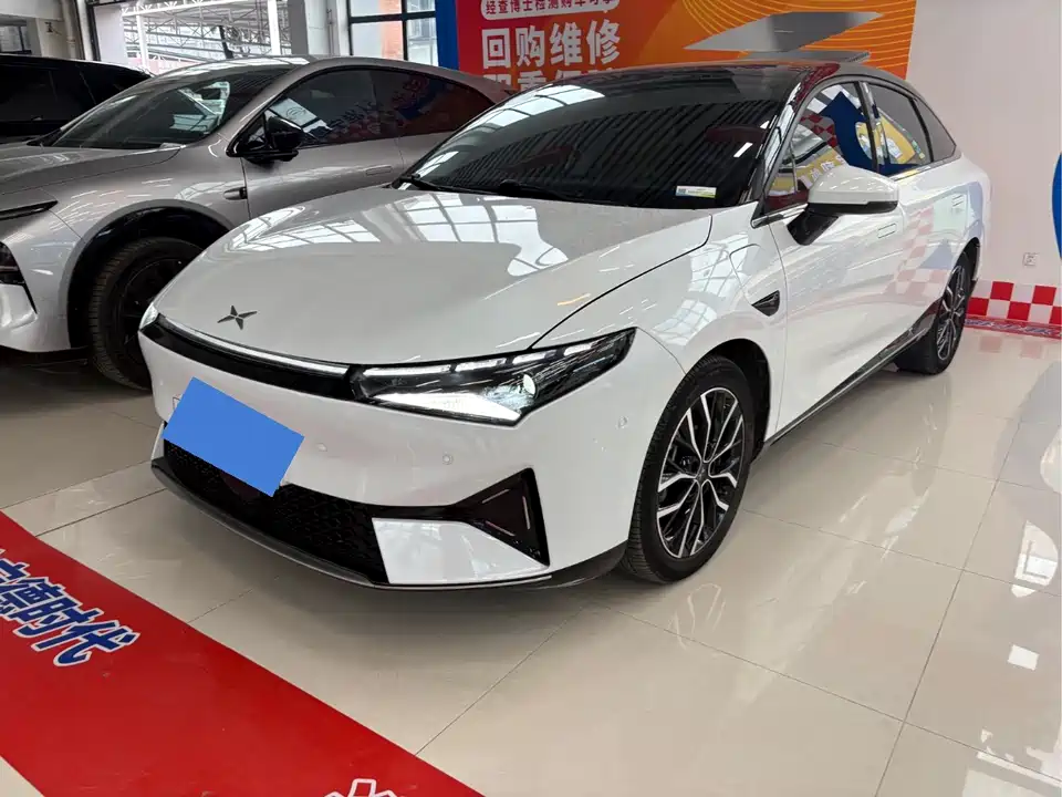 XPENG P5