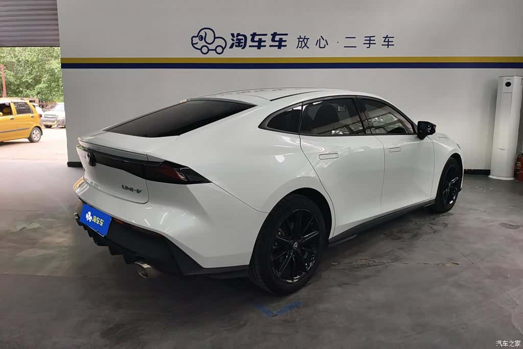 Changan UNI-V, 2023 3