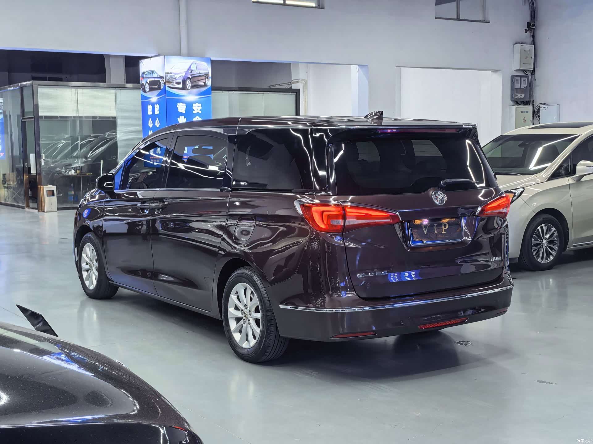 Buick GL8, 2019 16