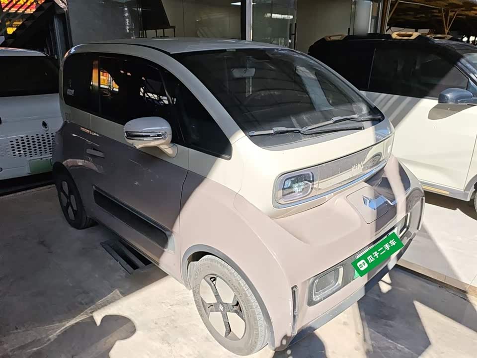 Baoding KiWi EV