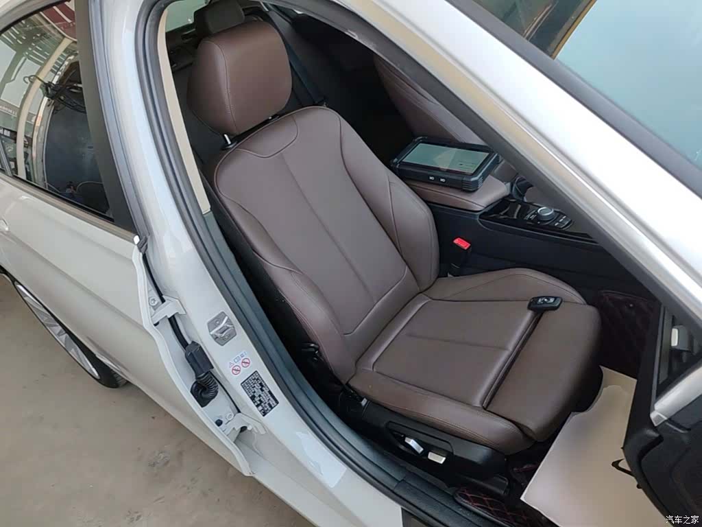 BMW 3 Series, 2018 25