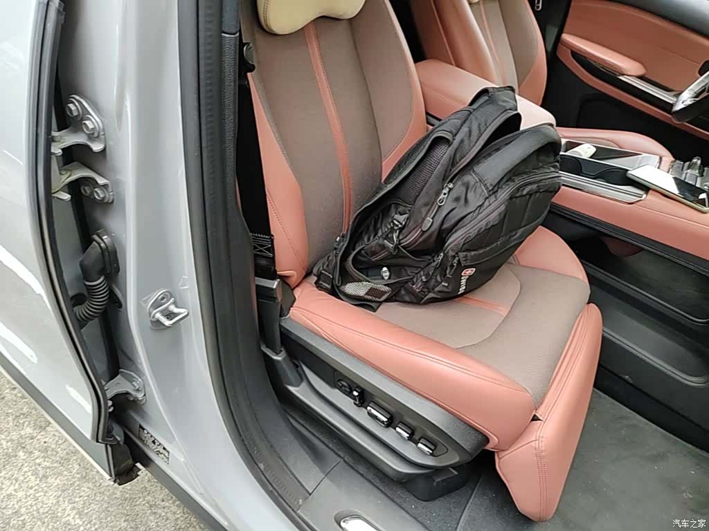 NIO ES6, 2020 25