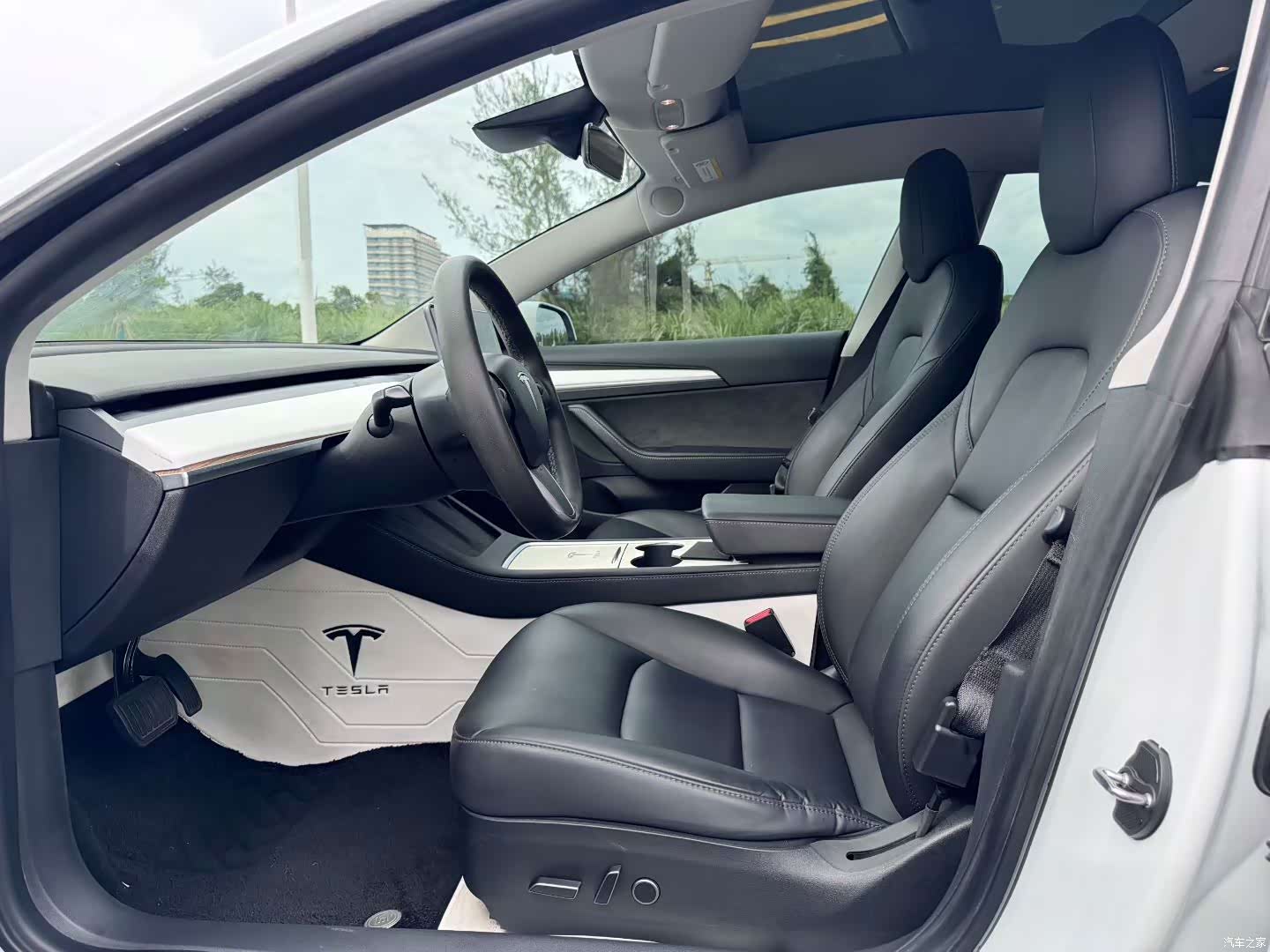 Tesla Model 3, 2021 7