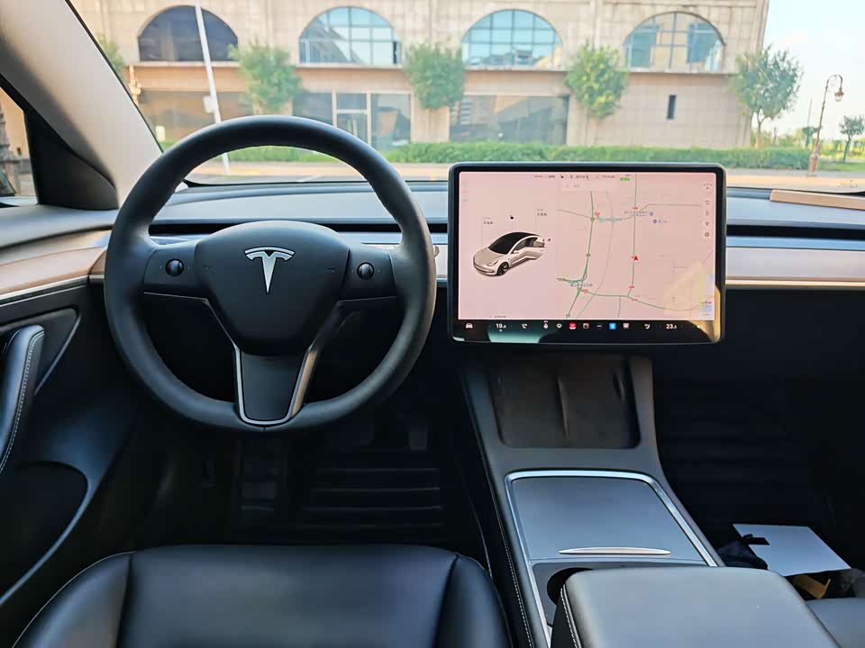 Tesla Model 3 Tesla Model 3