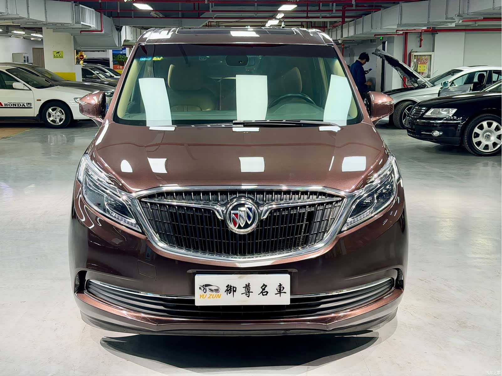 Buick GL8, 2017 2