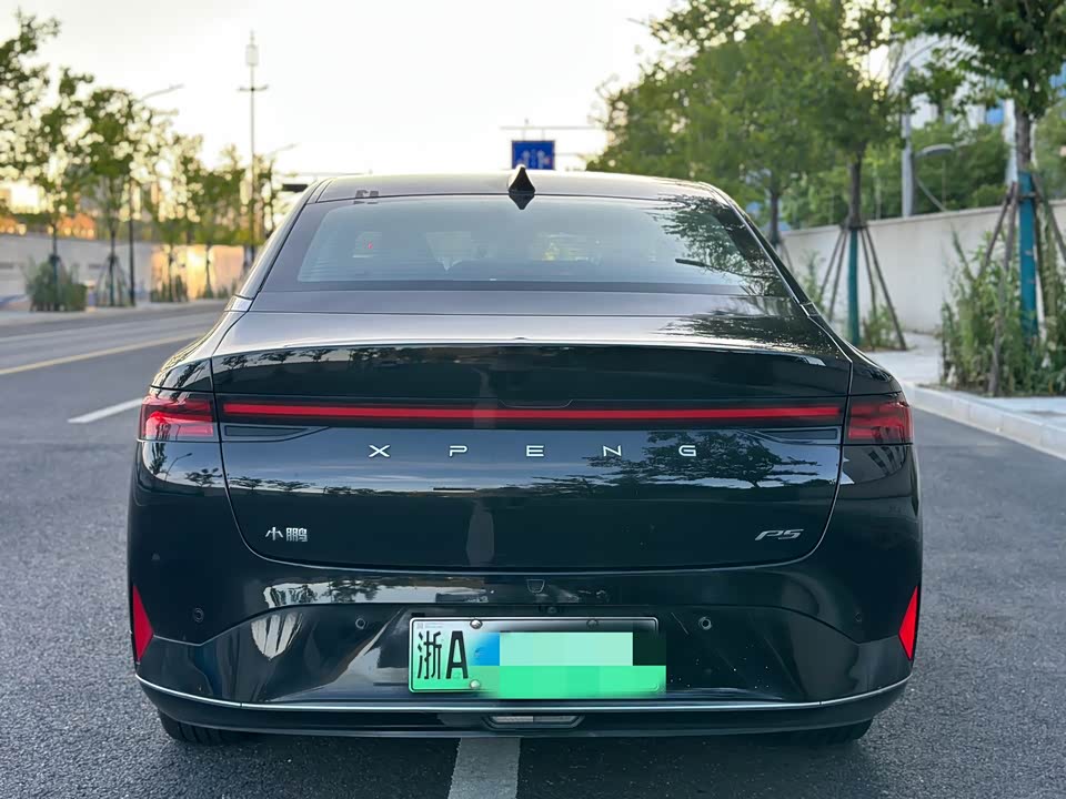 XPENG P5 XPENG P5