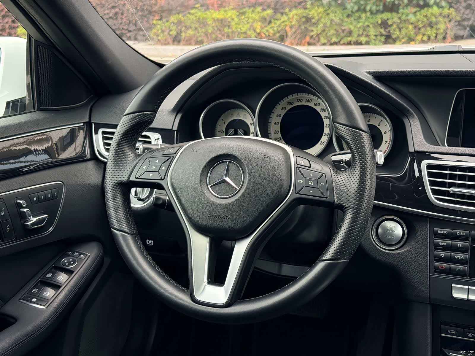 Mercedes-Benz E-Class, 2015 20