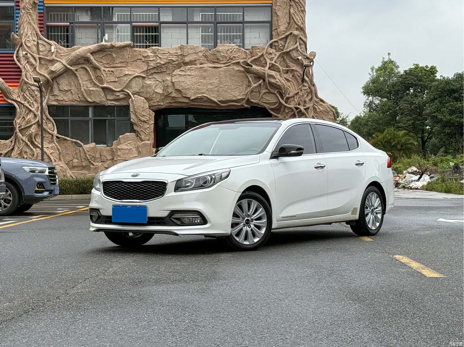 Kia K4, 2017 1