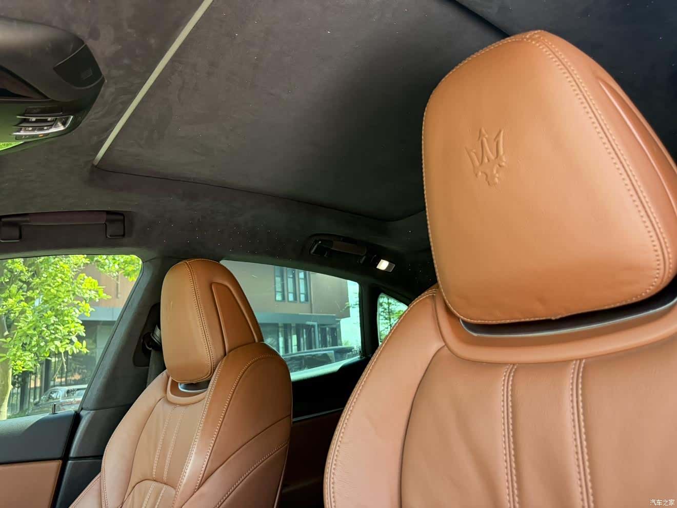 Maserati Levante, 2017 11