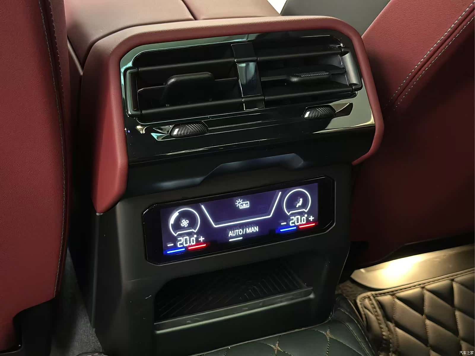 BMW 5 Series, 2025 19