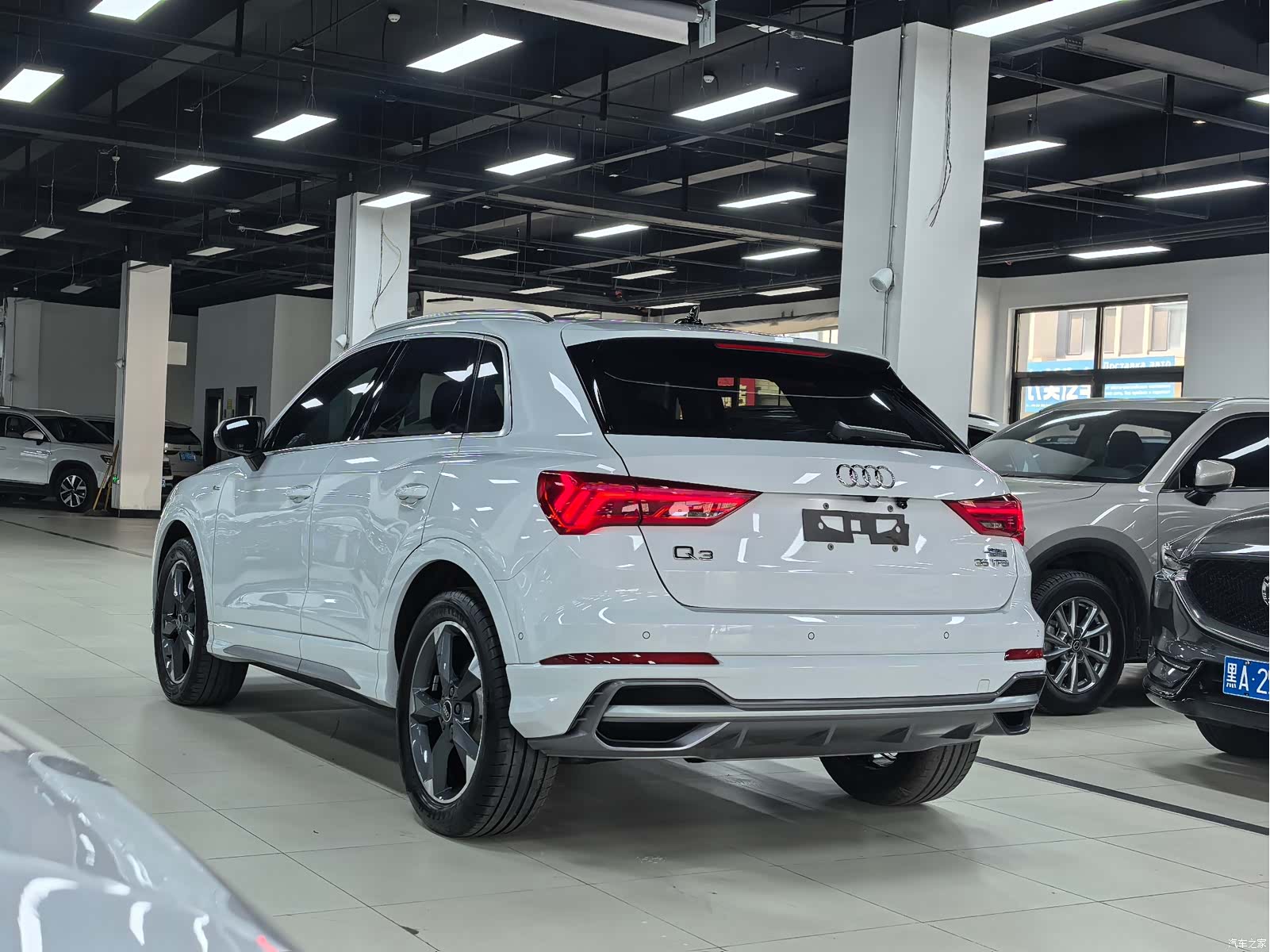 Audi Q3, 2023 24