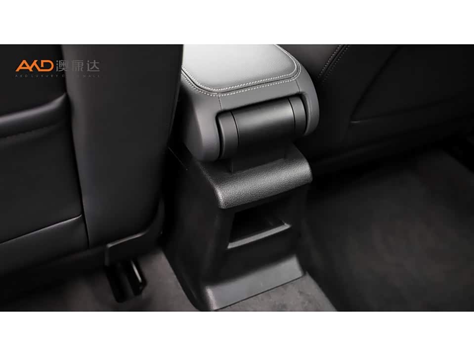 Audi Q2L Audi Q2L