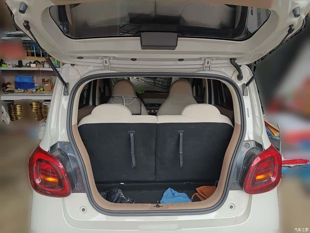Wuling MINIEV, 2025 10