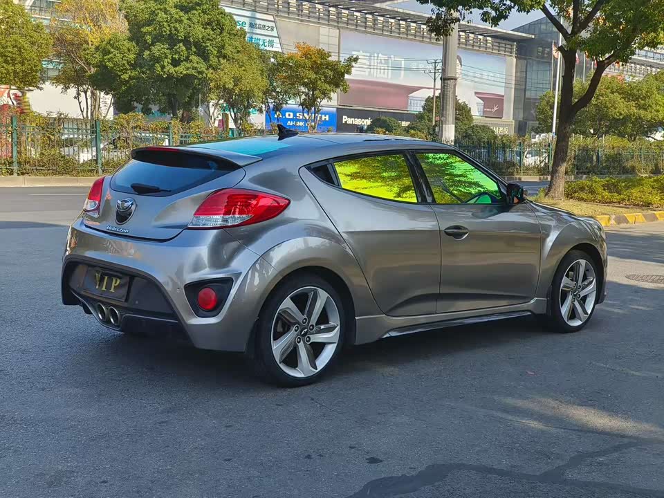 Hyundai Veloster